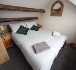 2 Bed Cottage Bedroom 1