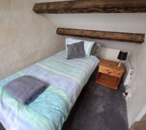 2 Bed Cottage Bedroom 2