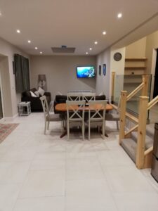 Large Open Plan Dining & Lounge area